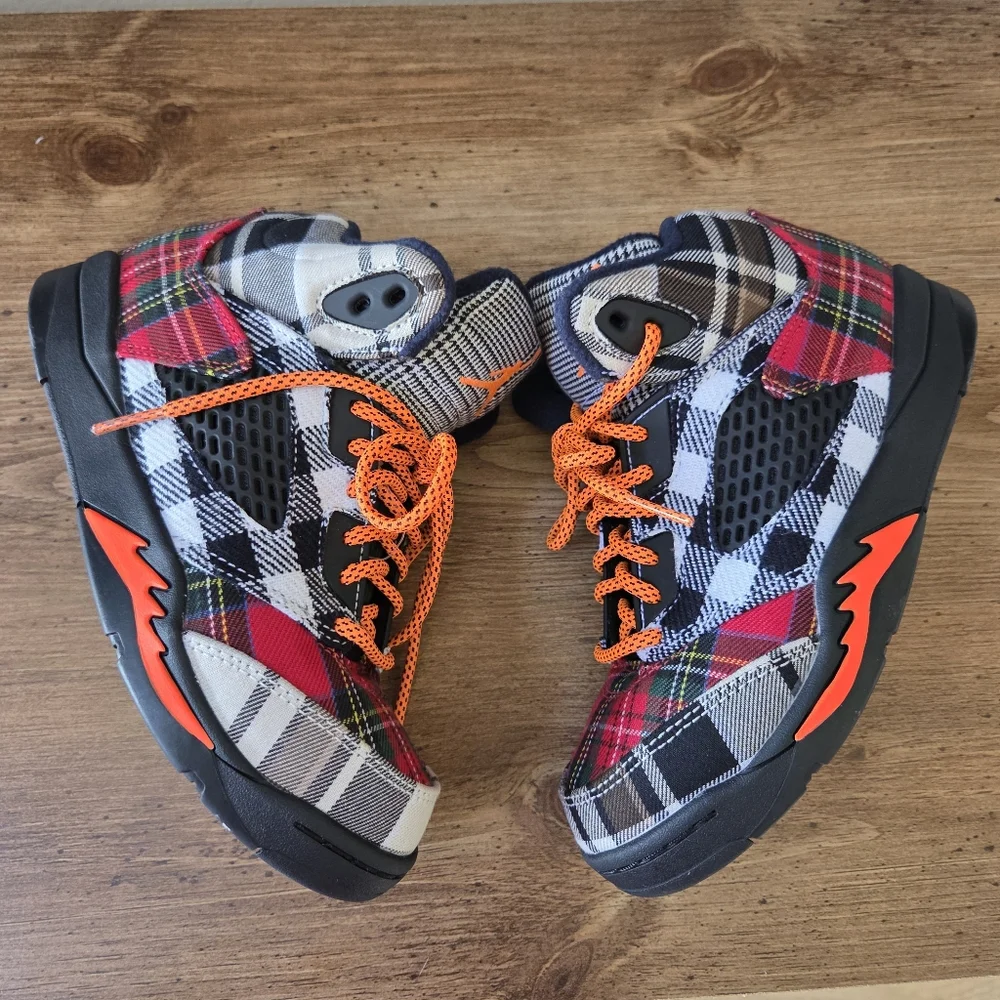 RARE Jordan 5 retro plaid Size 2Y